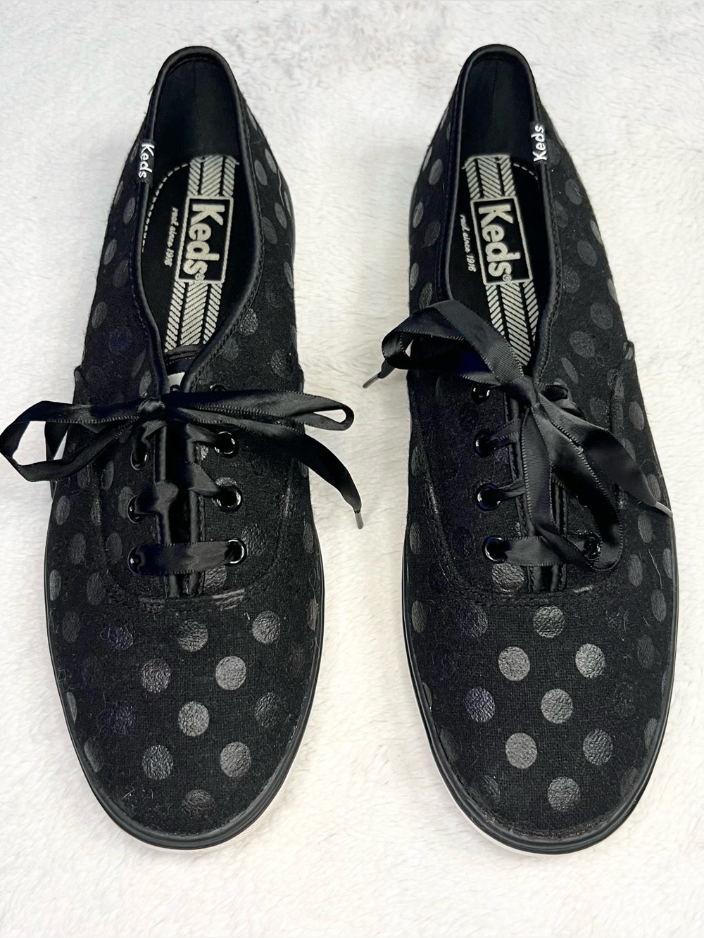 Keds Black Polka Dot Satin Ribbon Lace Up Fashion Sneakers Size 10